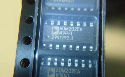 ADM202EARNZ